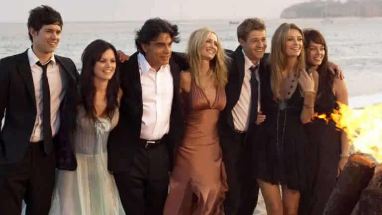 In occasione del 20° anniversario della première, il 5 agosto, TV Insider ha stilato un elenco di alcuni dei momenti più memorabili di The OC.